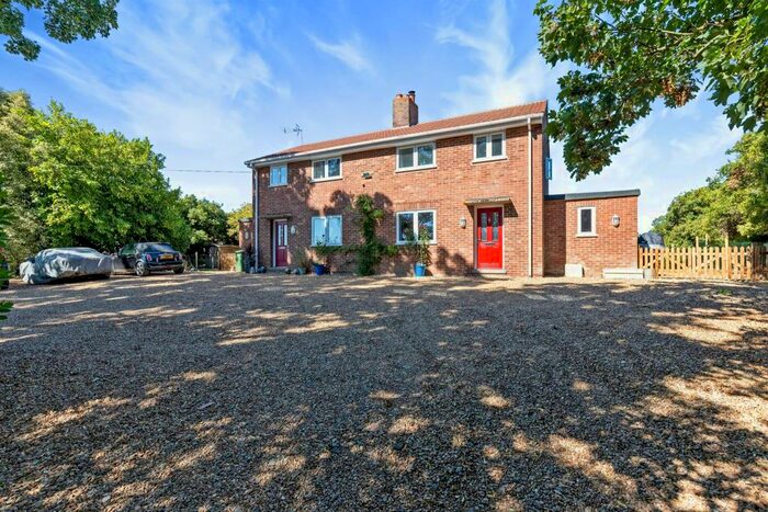 6 Bedroom Detached House For Sale In Coldham Bank, March, PE15