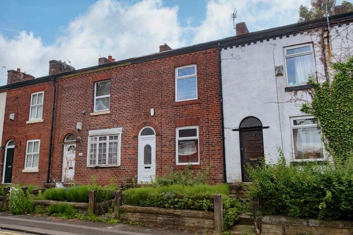 2 Bedroom Terraced House To Rent In Clifton Road, Manchester, M25