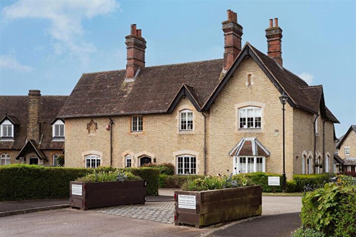 2 Bedroom Terraced House For Sale In Warrenne Way, Reigate, RH2