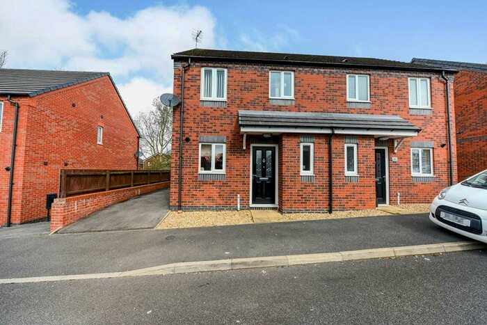3 Bedroom Semi-Detached House To Rent In Sovereign Gardens, Selston, Nottingham, NG16