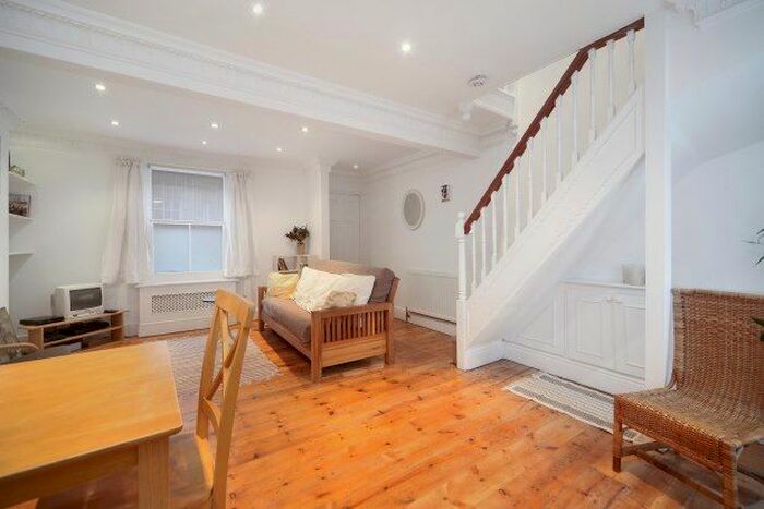 1 Bedroom Property To Rent In Shaftesbury Road, Richmond, TW9