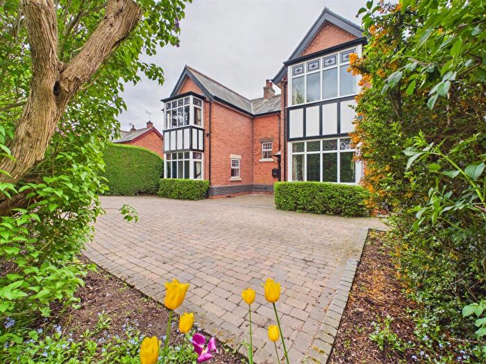 4 Bedroom Detached House For Sale In Derby Road, Chellaston, Derby, DE73