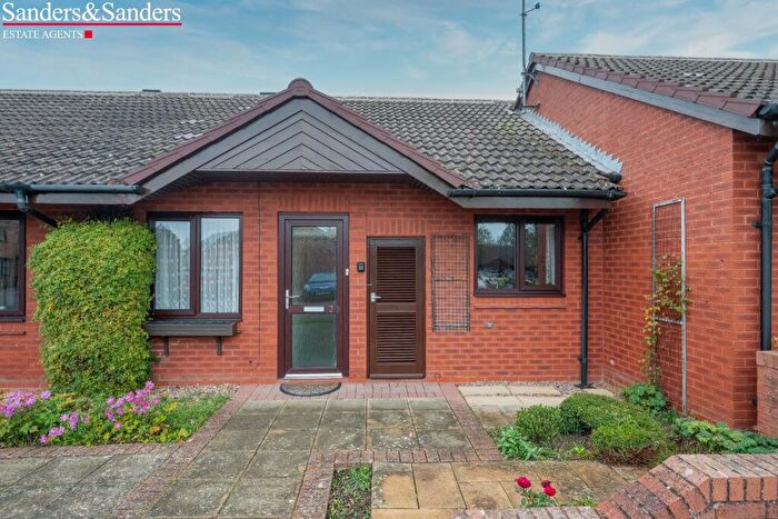 2 Bedroom Terraced Bungalow For Sale In Icknield Court, Bidford-on-Avon, Alcester, B50
