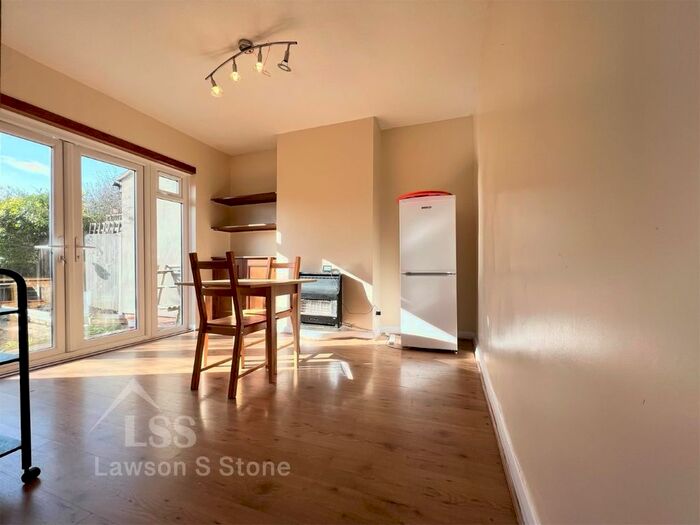 3 Bedroom Terraced House To Rent In Brockley Grove, London, SE4