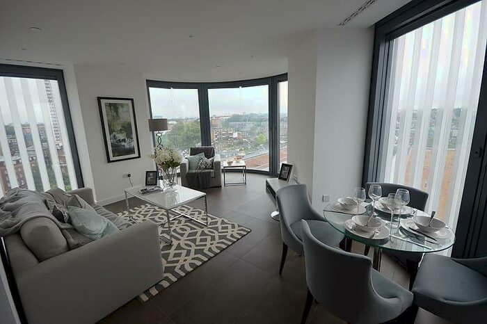 2 Bedroom Apartment To Rent In Lexicon, Chronicle Tower, City Road, EC1V
