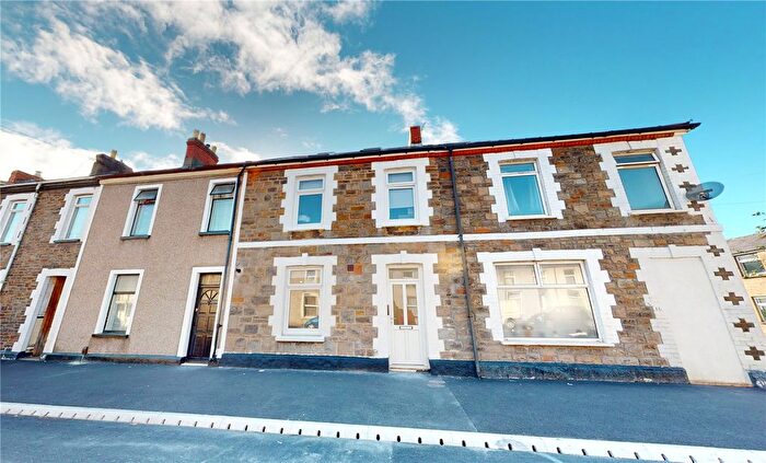 2 Bedroom Flat To Rent In Cathays Terrace, Cathays, Cardiff, CF24