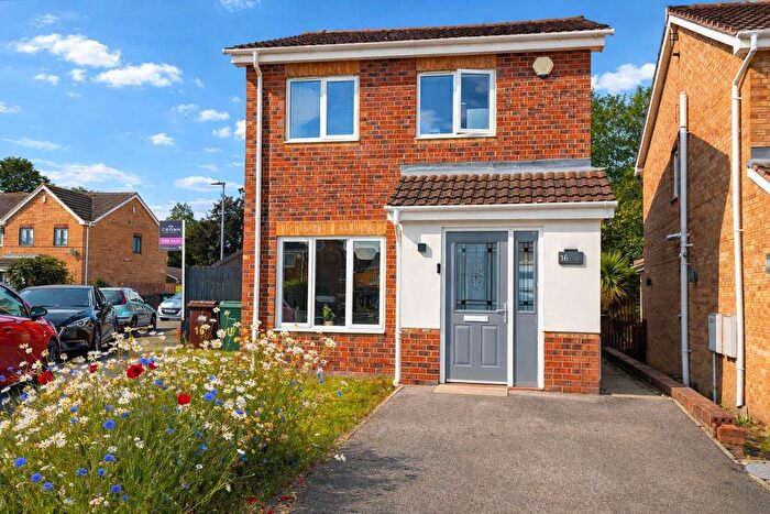 3 Bedroom Detached House For Sale In Northfield Grange, South Kirkby, Pontefract, WF9