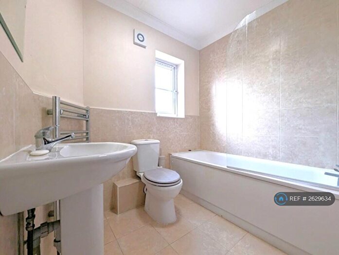1 Bedroom Flat To Rent In Grove Road, Luton, LU1
