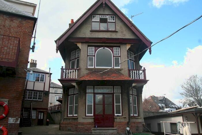 2 Bedroom Flat To Rent In Folly Bridge, Oxford, OX1