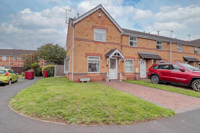 2 Bedroom Terraced House For Sale In Bluebell Close, Scunthorpe, DN15