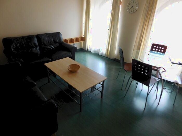 2 Bedroom Flat To Rent In Belfry, City Centre, Aberdeen, AB25