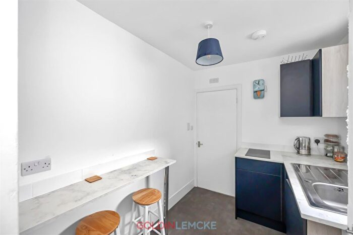 1 Bedroom Flat To Rent In Westbourne Street, Hove, BN3