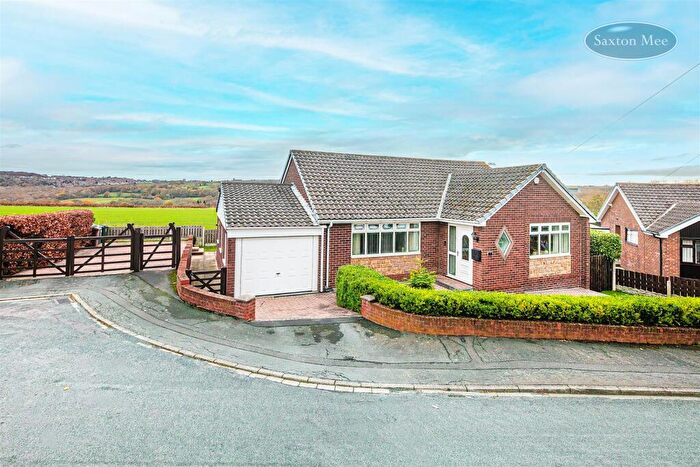 3 Bedroom Detached House For Sale In Short Wood Close, Birdwell, Barnsley, S70