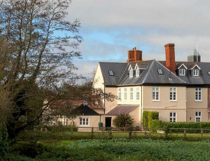 6 Bedroom Equestrian Facility Character Property For Sale In Manor House Farm, Petherton Park, North Petherton, Bridgwater, Somerset, TA7