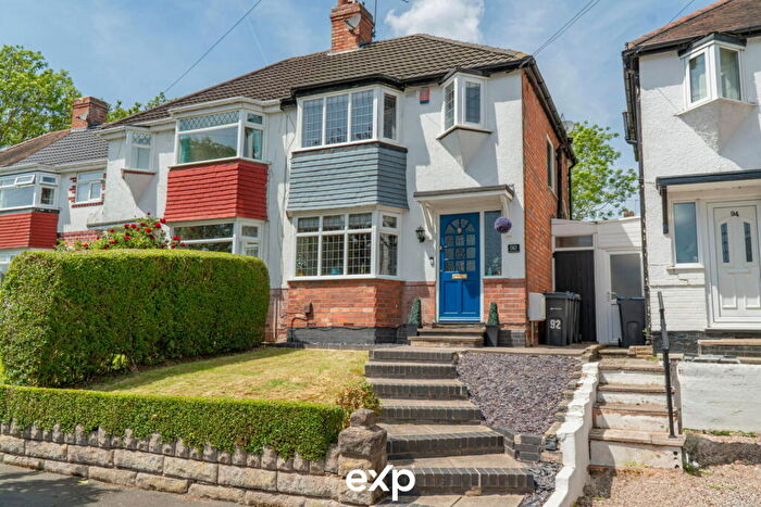 3 Bedroom Semi-Detached House For Sale In Charlbury Crescent, Yardley, B26