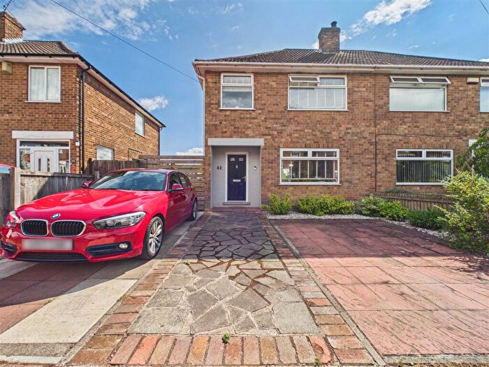 3 Bedroom Semi-Detached House To Rent In Rufford Road, Sherwood, Nottingham, NG5