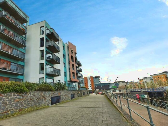 1 Bedroom Flat To Rent In Newfoundland Way - Portishead, BS20