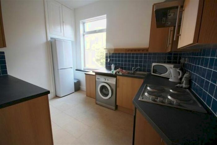 3 Bedroom Flat To Rent In Hinckley Road, Leicester, LE3