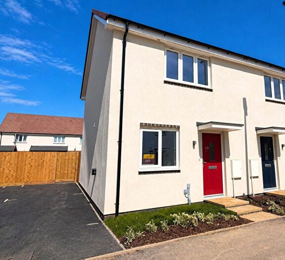 2 Bedroom Semi Detached House For Sale In East Hill Lane, Bideford, Devon, EX39