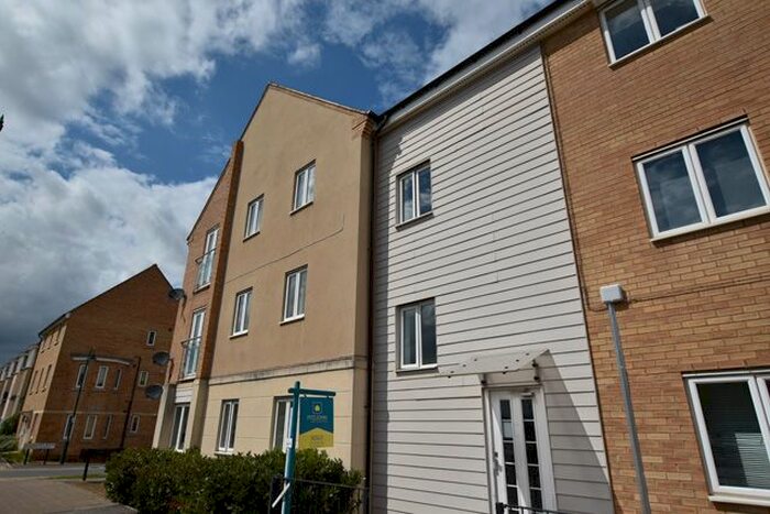 2 Bedroom Flat To Rent In Clayburn Road, Peterborough, PE7