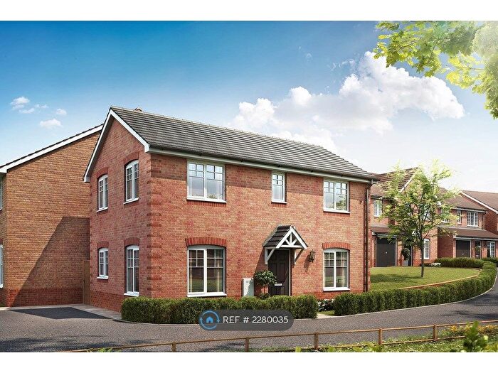3 Bedroom Detached House To Rent In Oak Tree Crescent, Worcester, WR5