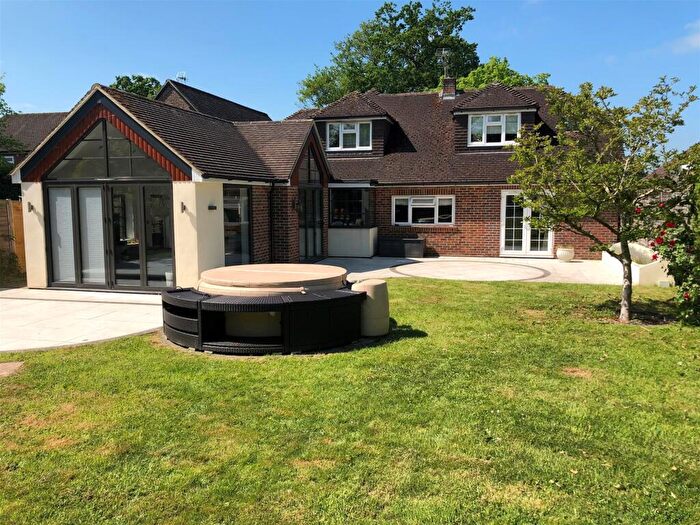 5 Bedroom Detached House For Sale In Comptons Lane, Horsham, West Sussex, RH13