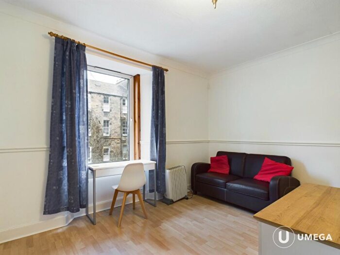1 Bedroom Apartment To Rent In Home Street, Tollcross, Edinburgh, EH3