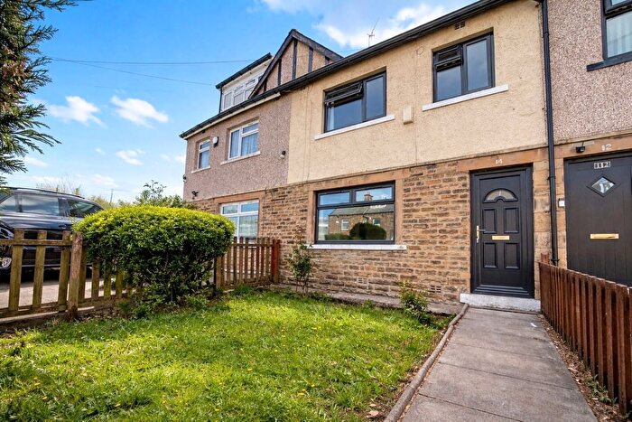 3 Bedroom Property To Rent In Haycliffe Terrace, Bradford, BD5