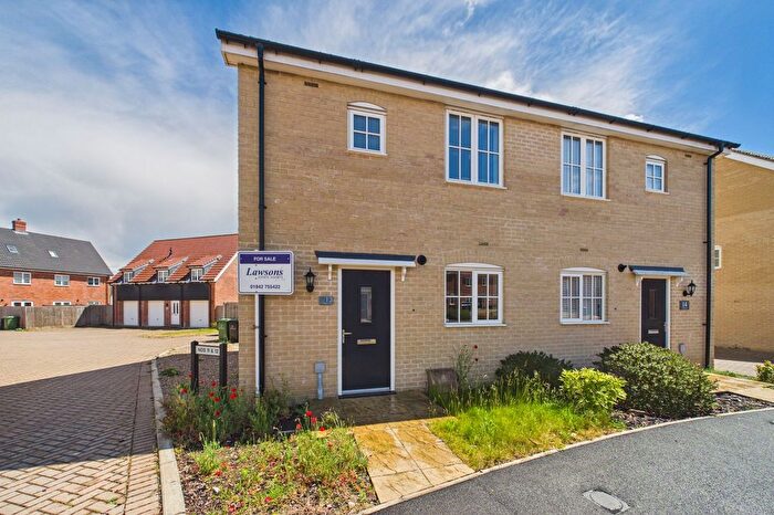 2 Bedroom Semi-Detached House For Sale In Marina Close, Thetford, IP24