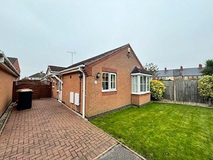 2 Bedroom Detached Bungalow To Rent In Ashwood Grove, Sutton-In-Ashfield, NG17