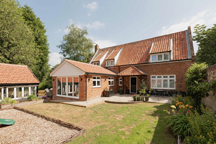 3 Bedroom Detached House For Sale In Watton Road, Colney, Norwich, Norfolk, NR4