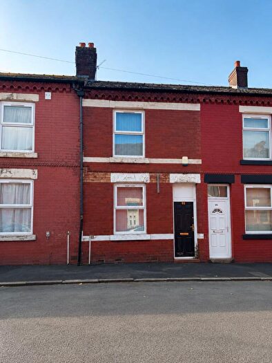 2 Bedroom Terraced House For Sale In Madison Street, Manchester, M18