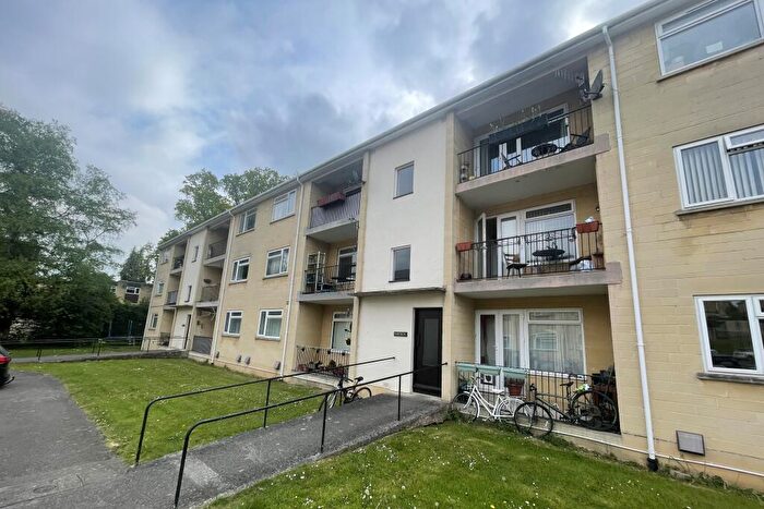 2 Bedroom Flat For Sale In Jesse Hughes Court, Bath, BA1