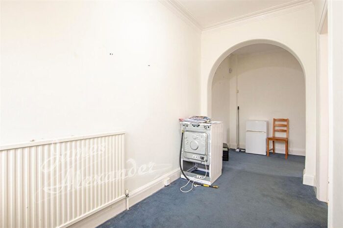4 Bedroom Detached House For Sale In Pollards Hill North, London, SW16
