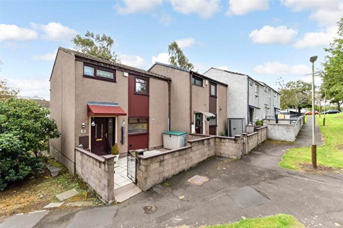 2 Bedroom End Of Terrace House For Sale In Drumlithie Place, Dundee, Angus, DD3