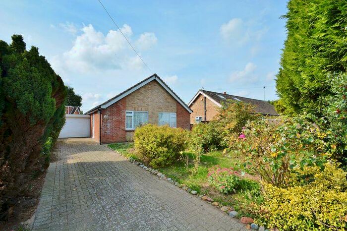 2 Bedroom Detached Bungalow For Sale In Thame Road, Sydenham, OX39