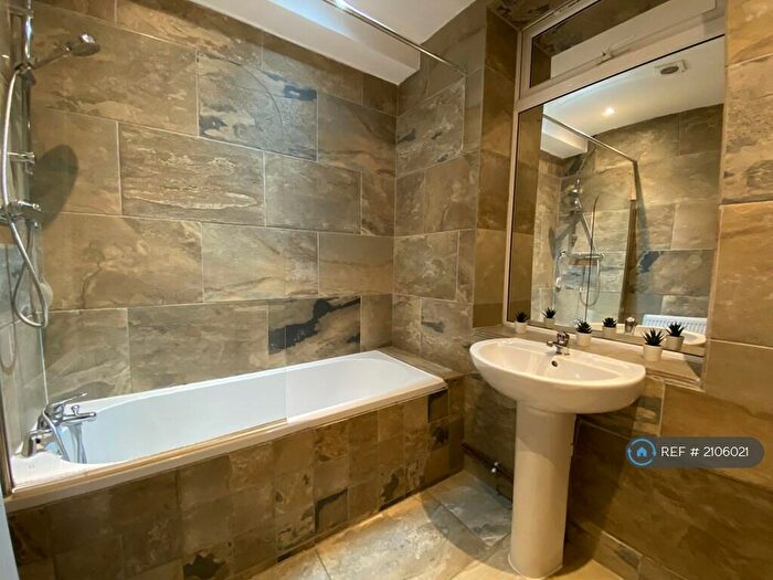 1 Bedroom Flat To Rent In Cyprus Road, Leicester, LE2