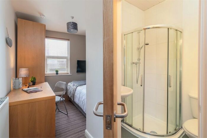 1 Bedroom Terraced House To Rent In Hylton Road, Nr City Campus, Sunderland, SR4