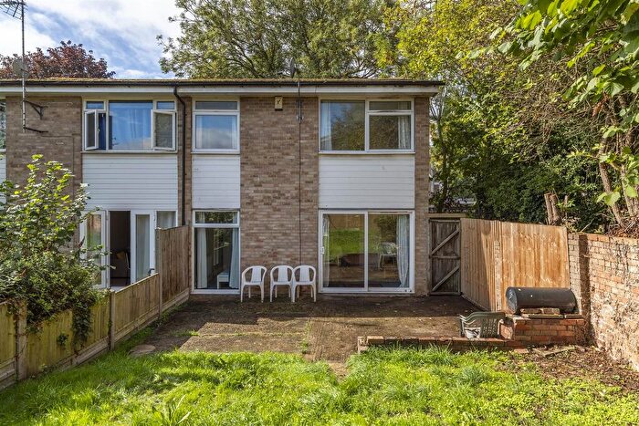 4 Bedroom End Terrace House For Sale In Otham Close, Canterbury, CT2