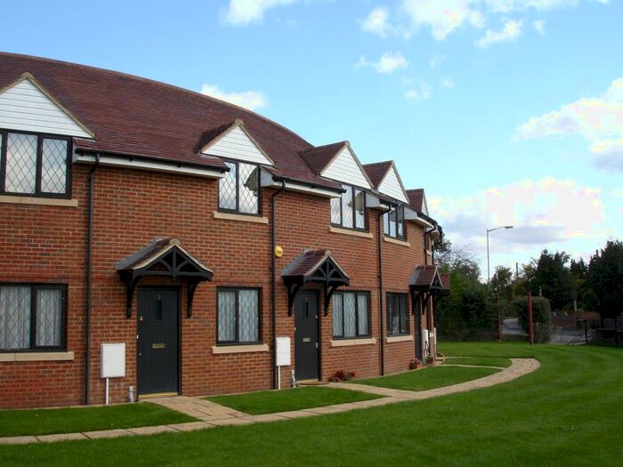 2 Bedroom Maisonette To Rent In Mountbatten Court, Langley, Berkshire, SL3