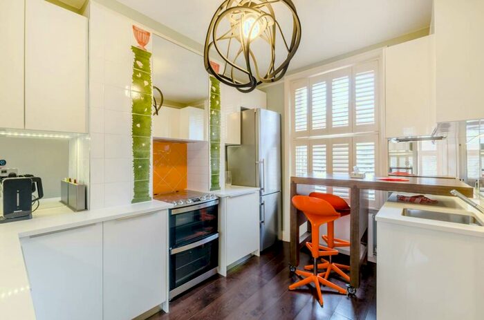 2 Bedroom Flat To Rent In Mackeson Road, Hampstead, London, NW3