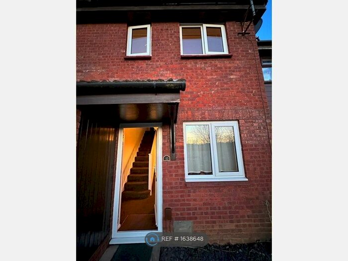 2 Bedroom Terraced House To Rent In Catchpole Close, Greenleys, Milton Keynes, MK12