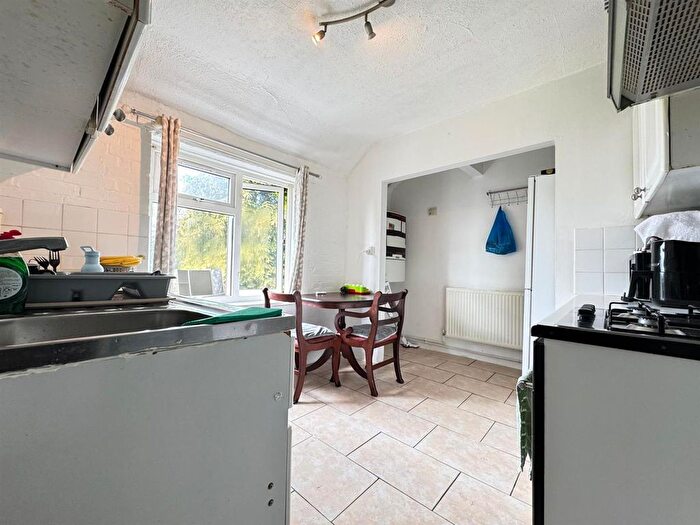 1 Bedroom Flat To Rent In Flamstead Road, Dagenham, RM9