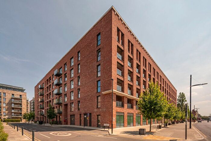 3 Bedroom Flat For Sale In St Pier Court, Thunderer Street, Upton Park, London, E13