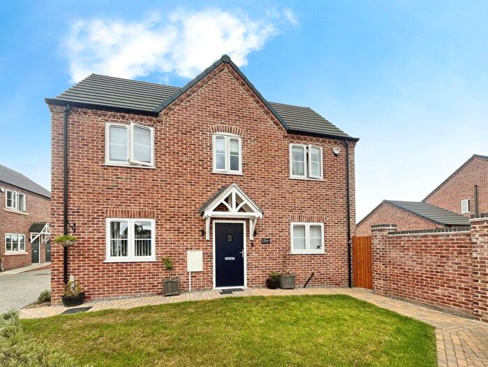 3 Bedroom Semi-Detached House For Sale In Sutton Road, Leverington, Wisbech, PE13