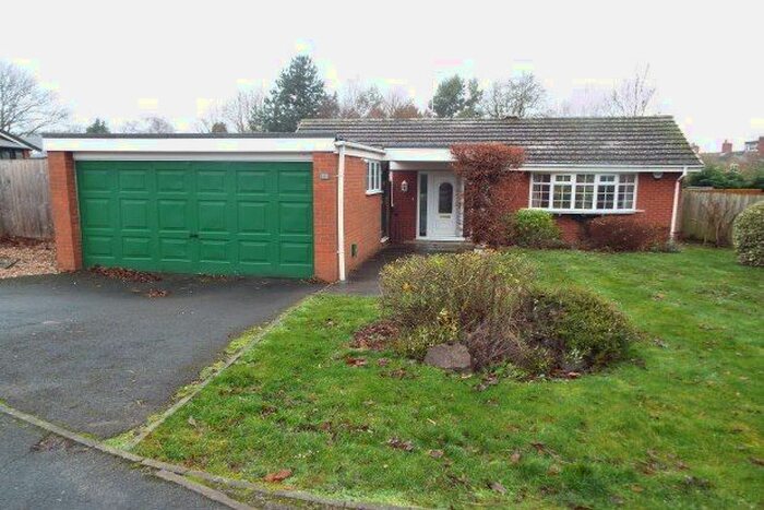 3 Bedroom Bungalow To Rent In Meadow View, Burton-On-Trent DE13
