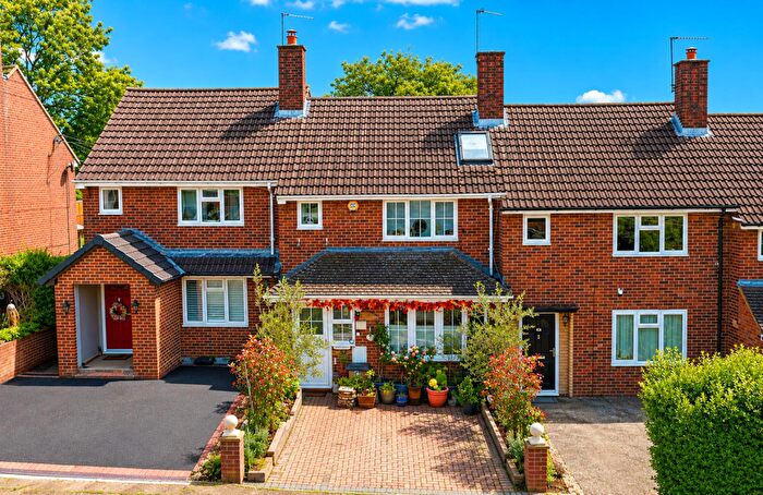 2 Bedroom Terraced House For Sale In Sanders Road, Nash Mills, Hemel Hempstead, HP3