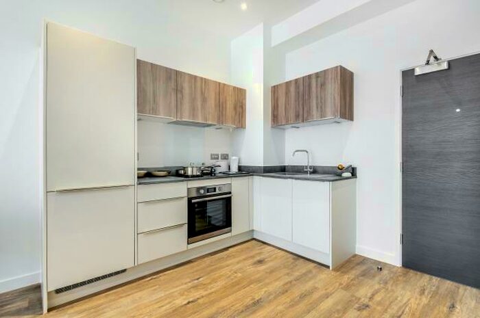 1 Bedroom Apartment To Rent In Swindon, Wiltshire, SN2