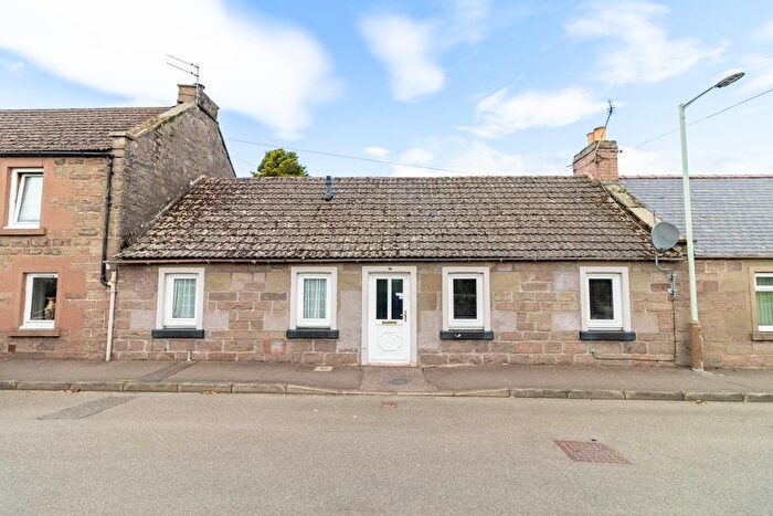 2 Bedroom Cottage For Sale In Muir Street, Forfar, DD8