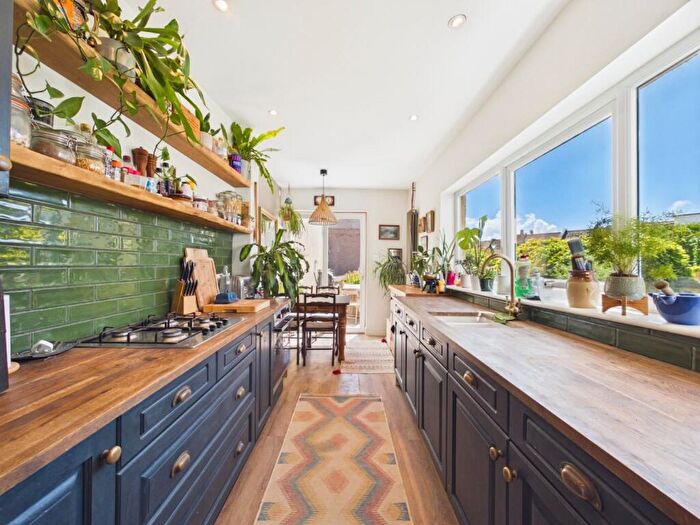 2 Bedroom House For Sale In Nags Head Hill, St George, Bristol, BS5